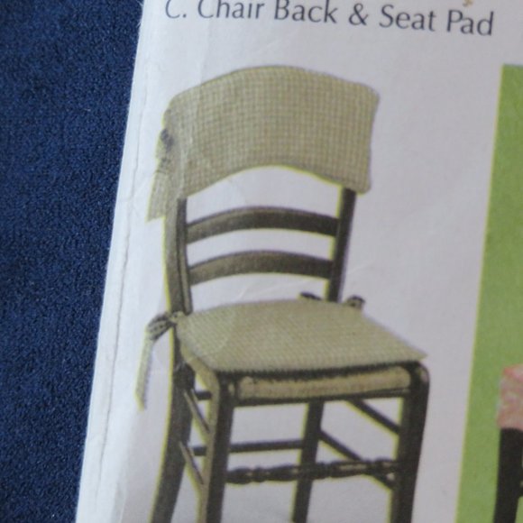 SIMPLICITY 5952 CHAIR Covers & Chair Pads UNCUT English/Spanish (916) - Picture 5 of 6